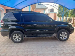 Toyota Land Cruiser Prado 2007 Black