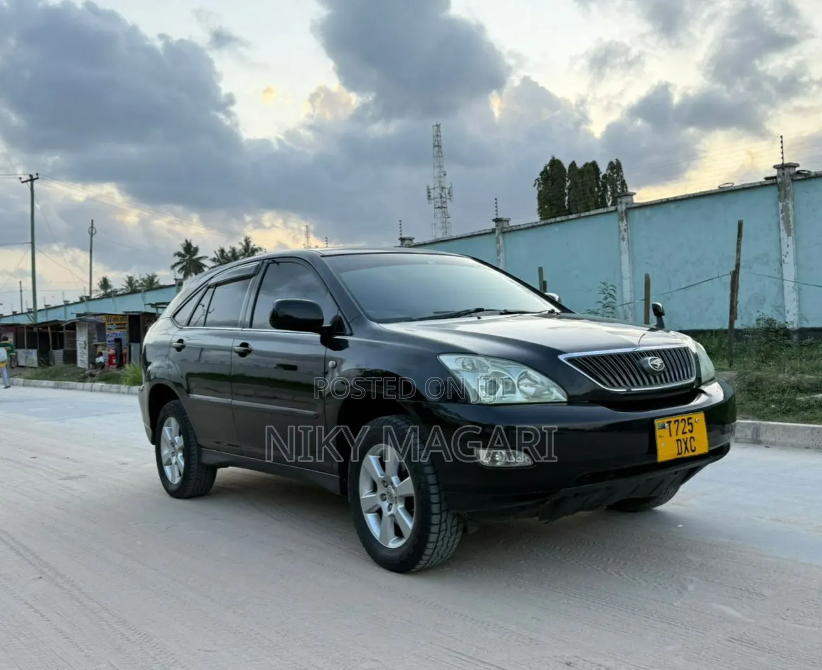Toyota Harrier 2005 Black