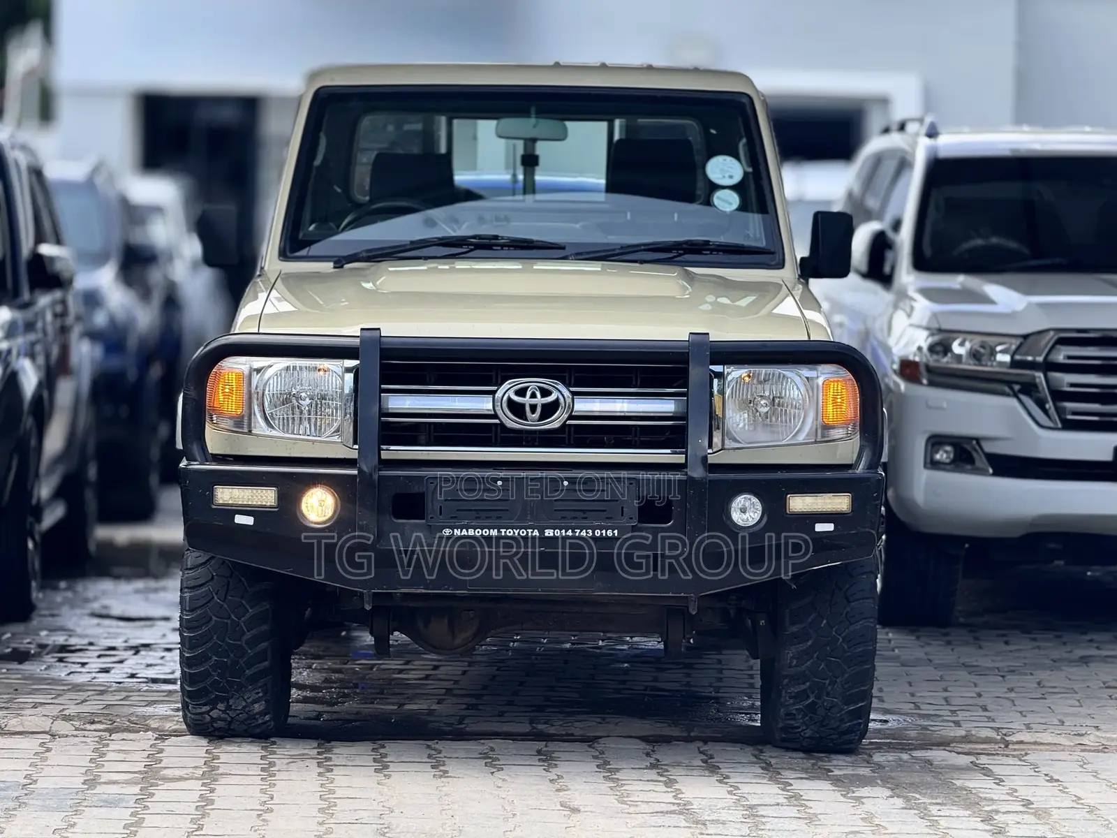 Toyota Land Cruiser 2017 Beige