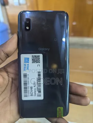 Samsung Galaxy A20 32 GB Black