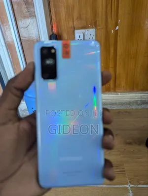 Samsung Galaxy S20 128 GB Blue