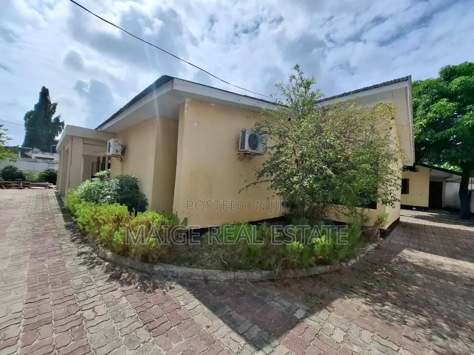 4bdrm House in Mikocheni for rent