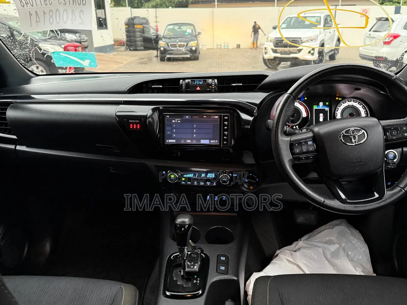 Toyota Hilux 2020 Red