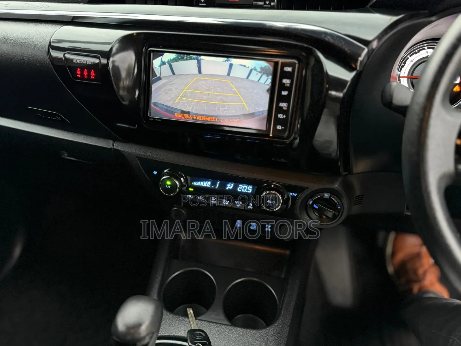 Toyota Hilux 2020 Red