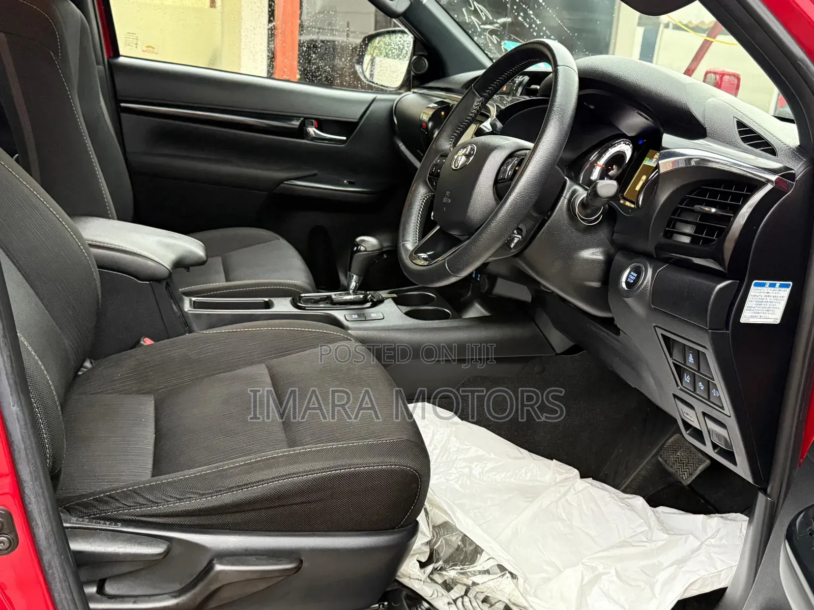 Toyota Hilux 2020 Red