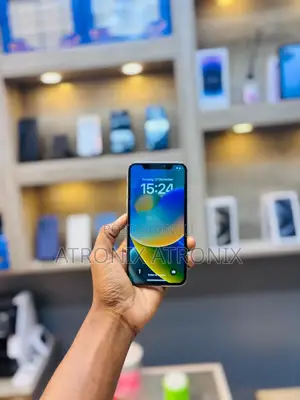 New Apple iPhone XS Max 256 GB White