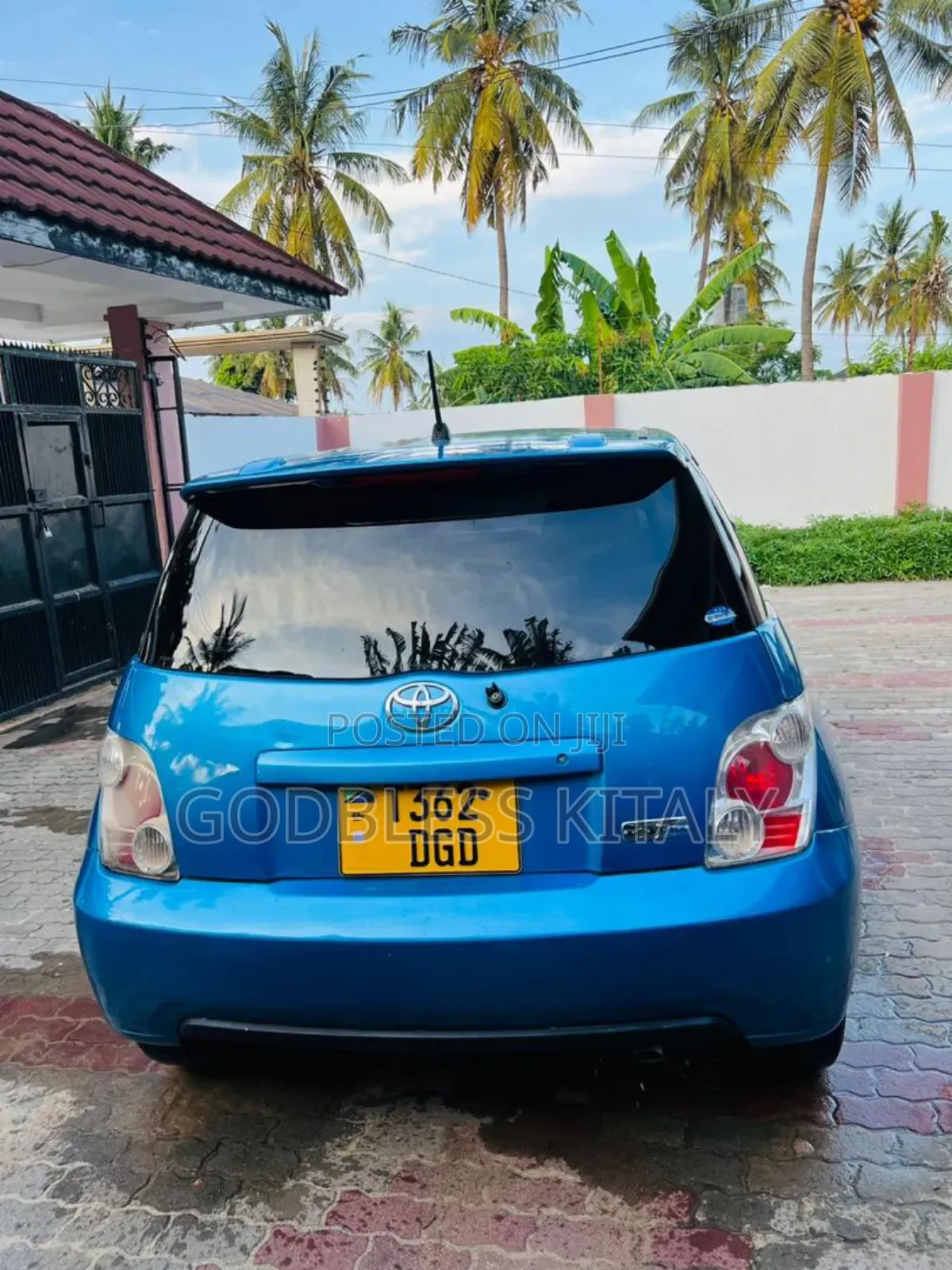 Toyota IST 2003 Blue