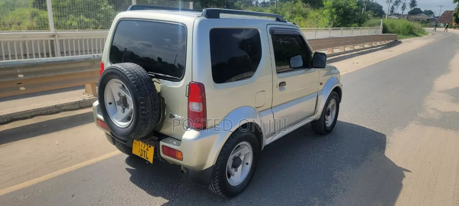 Suzuki Jimny 2002 Silver