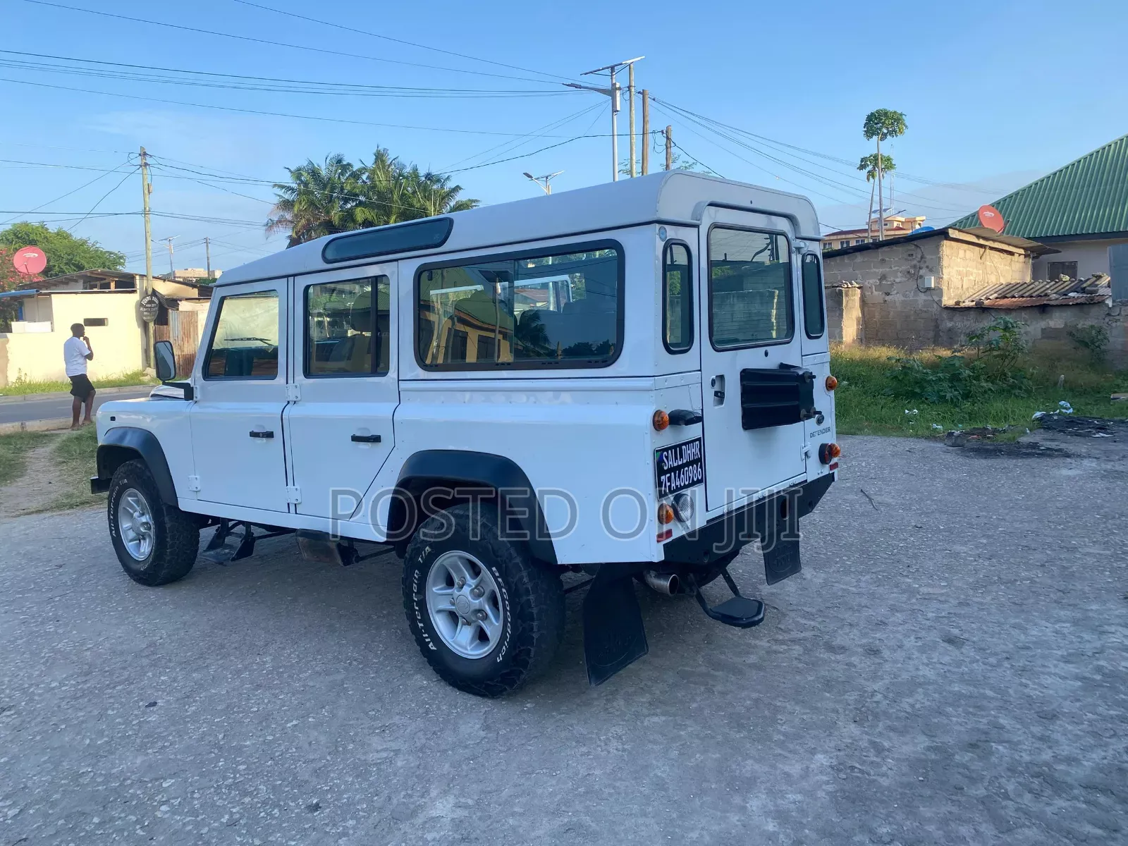 Land Rover Defender 2016 White