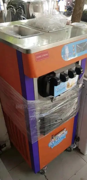 Commercial Ice Maker Machine