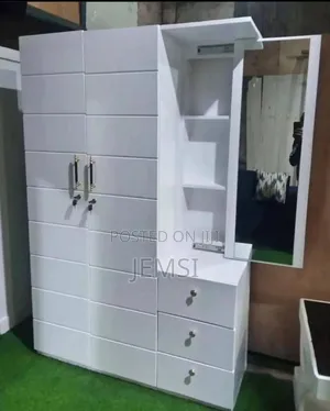 Kabati La Nguo Milango3 Sliding Door