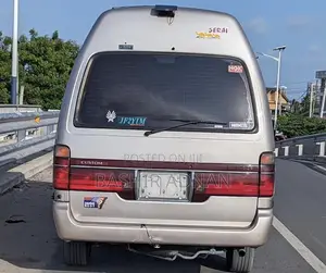 Toyota HiAce 1986 Grey