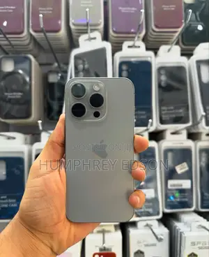 New Apple iPhone 15 Pro Max 256 GB Silver