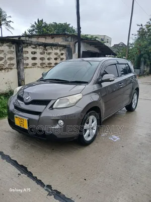Toyota IST 2008 Gray