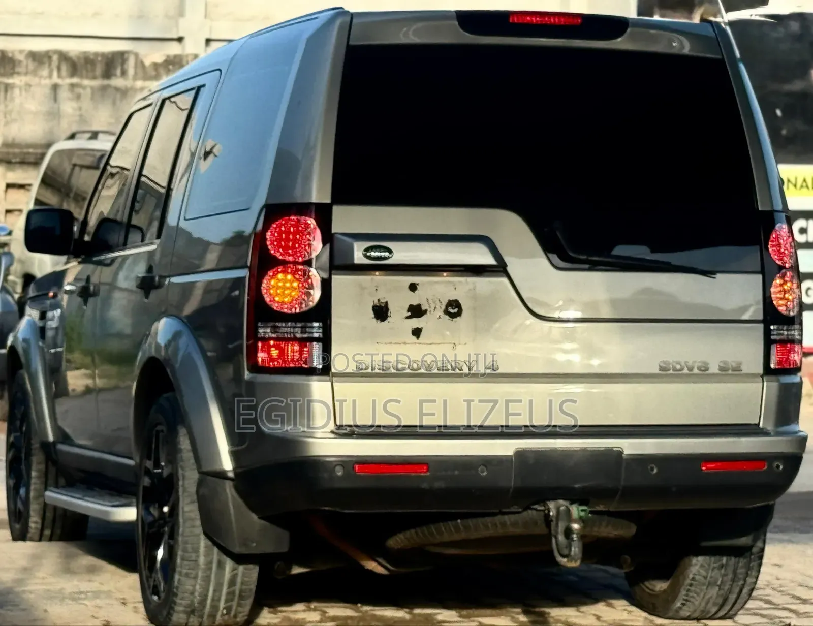 Land Rover Discovery 2011 Silver