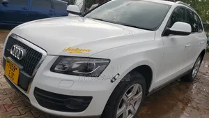 Audi Q5 2011 White