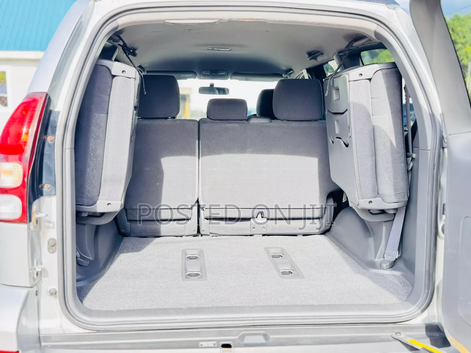 Toyota Land Cruiser Prado 2005 Silver