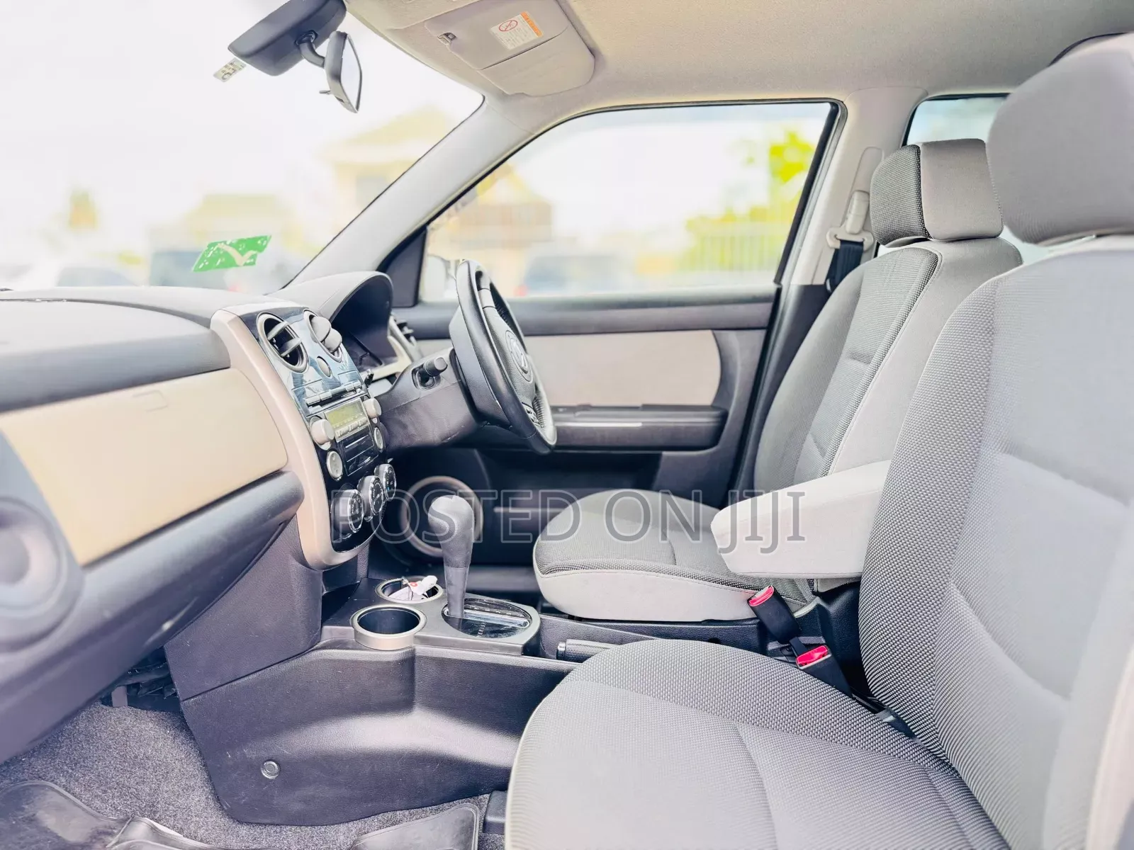 Mazda Verisa 2006 Silver