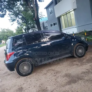 Toyota IST 2008 Blue