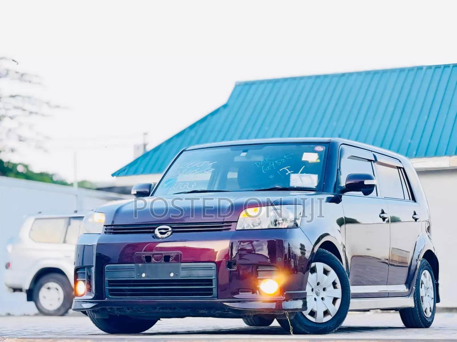 Toyota Rumion 2024 Red