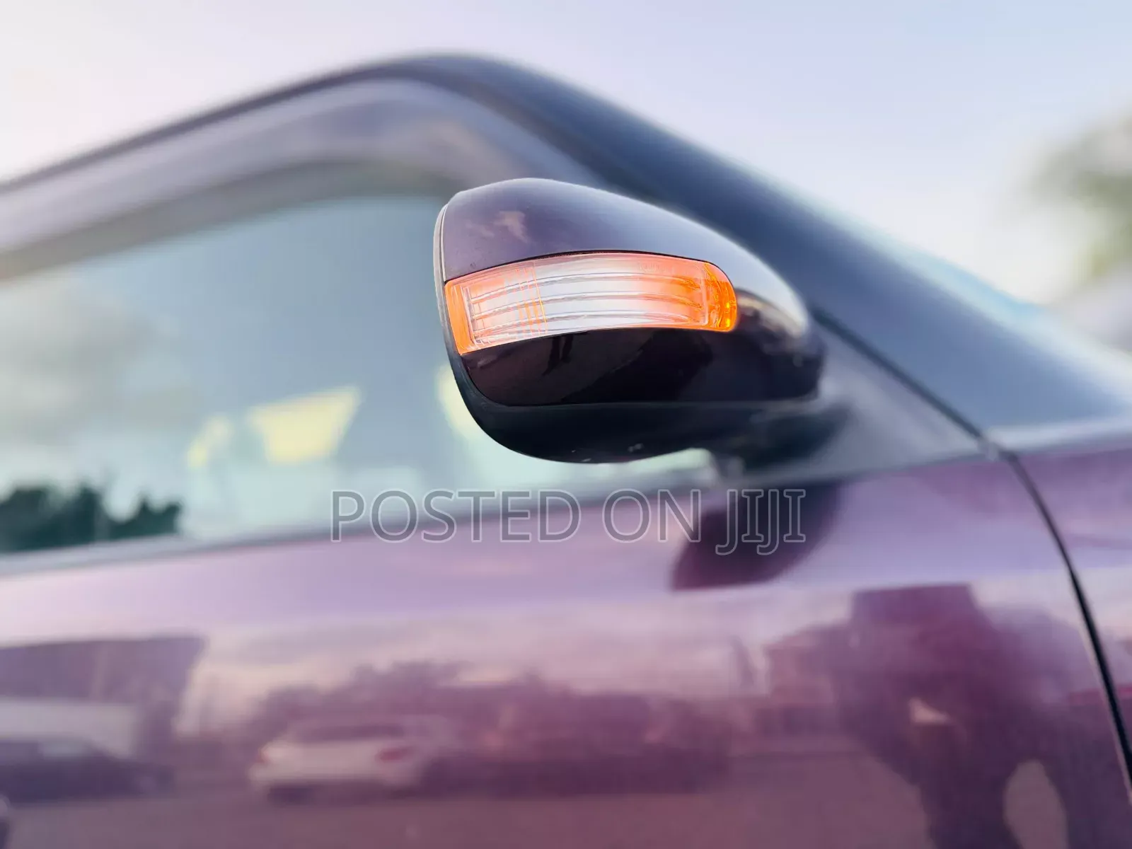 Toyota Rumion 2024 Red