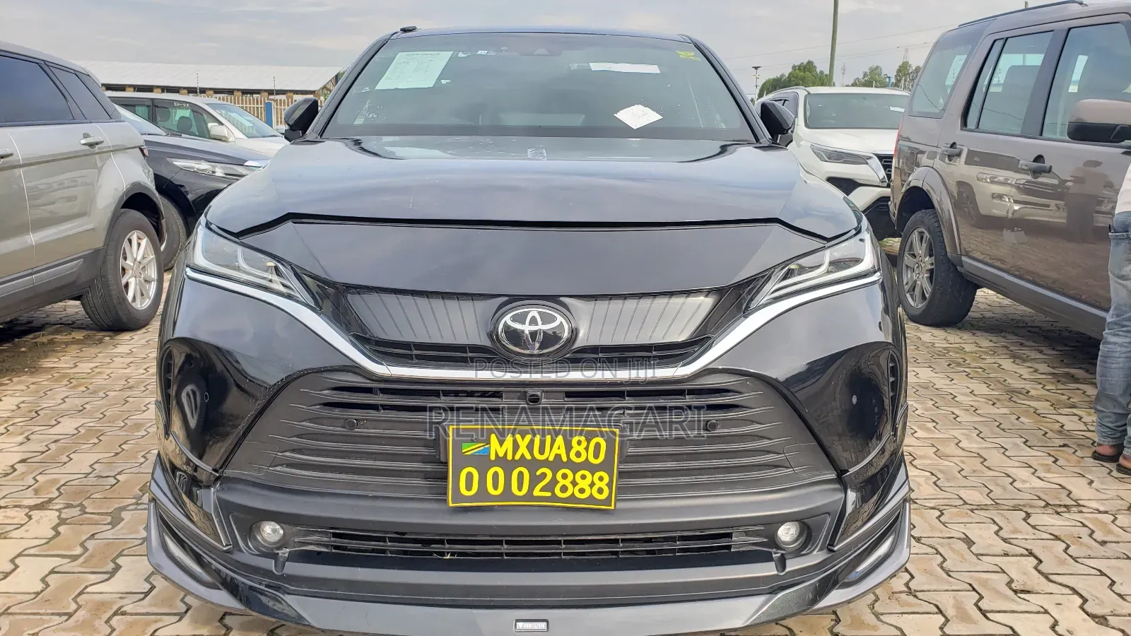 Toyota Harrier 2023 Gray