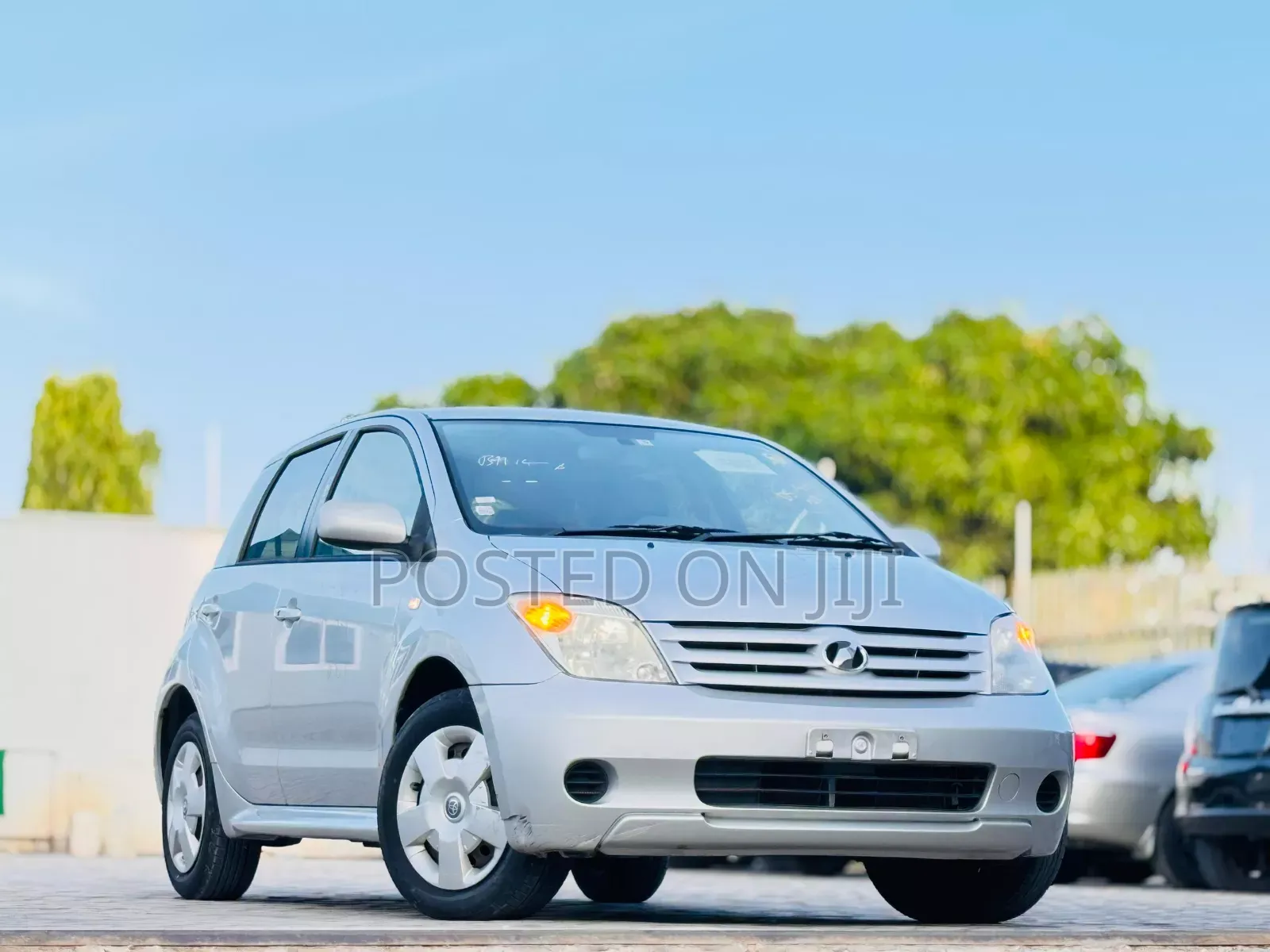 Toyota IST 2006 Silver