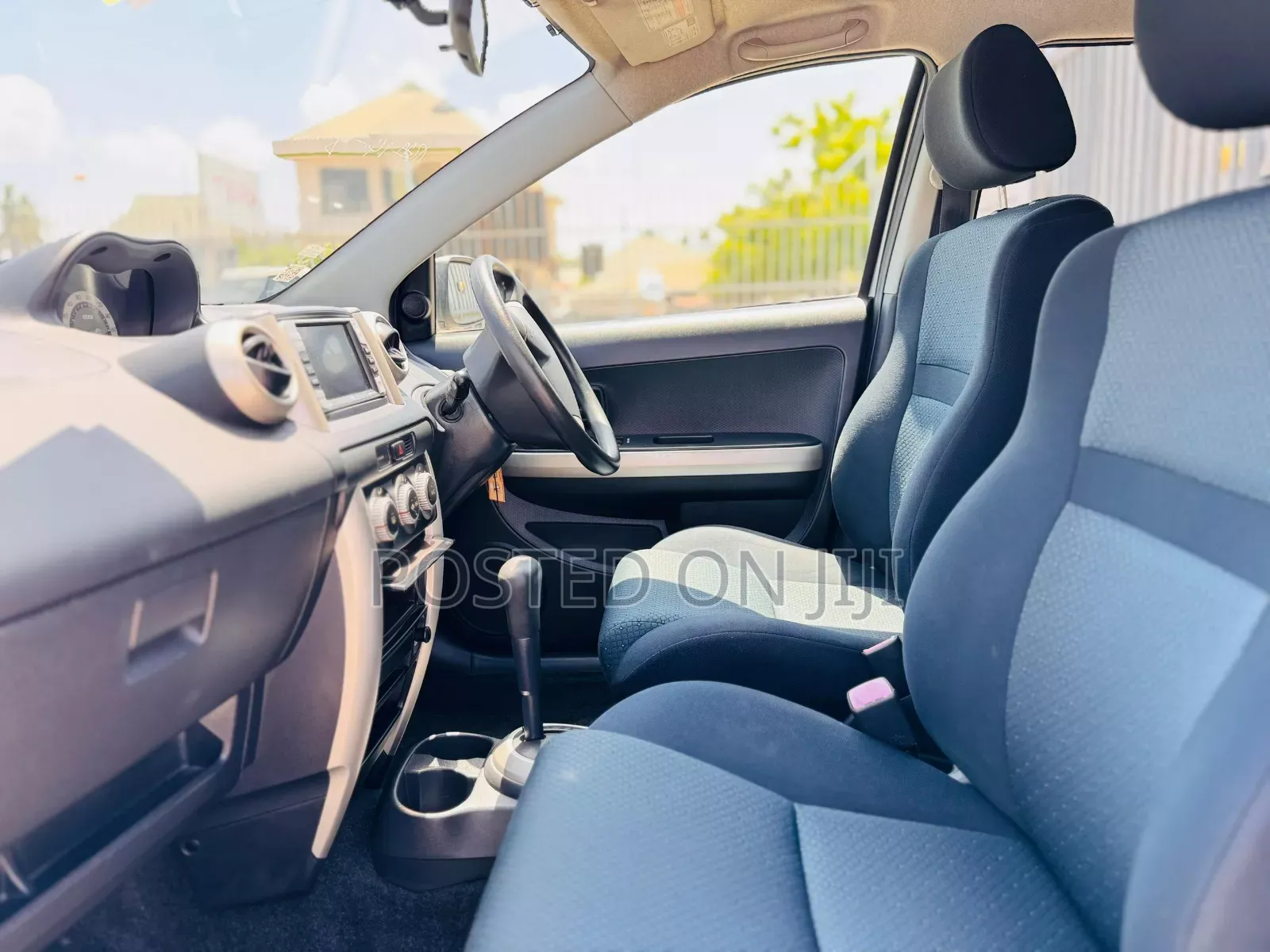 Toyota IST 2006 Silver