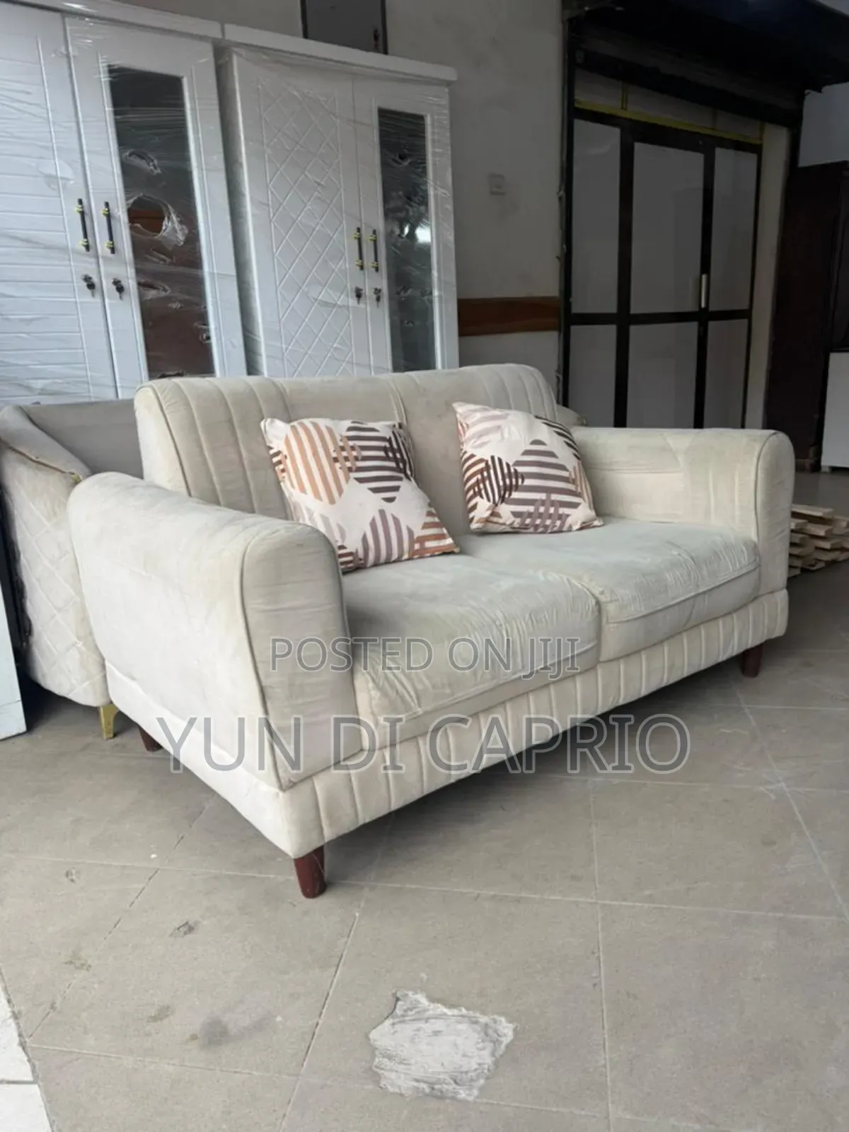 Sofa Nzuri Used Siti Mbili