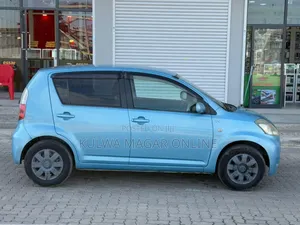 Toyota Passo 2005 Blue