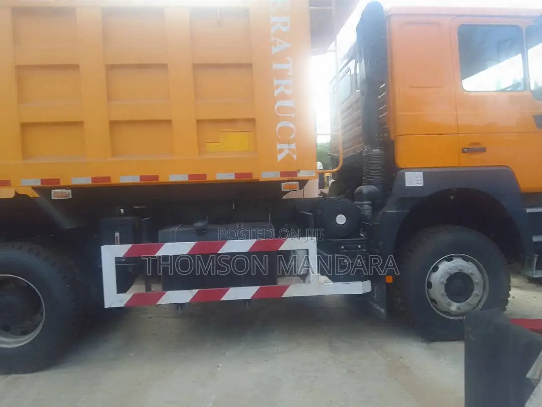 New Shacman F3000 6X4 Tipper
