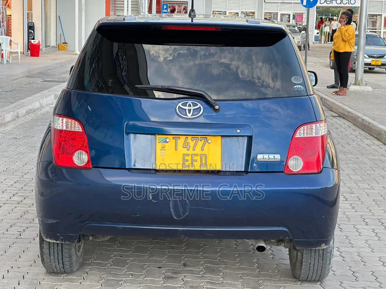 Toyota IST 2006 Blue