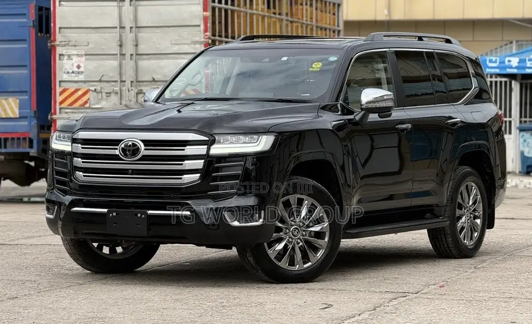 Toyota Land Cruiser 2023 Black