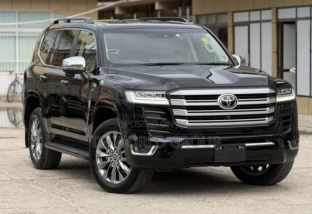 Toyota Land Cruiser 2023 Black