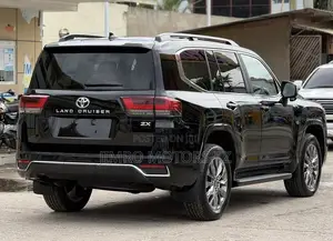 New Toyota Land Cruiser 2023 Black