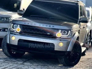 Land Rover Discovery 2011 Gold