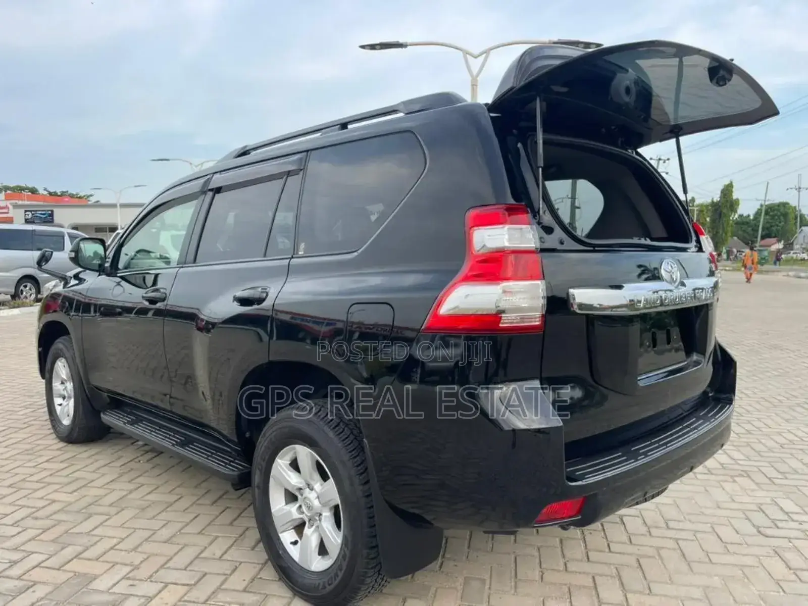 Toyota Land Cruiser Prado 2015 Black