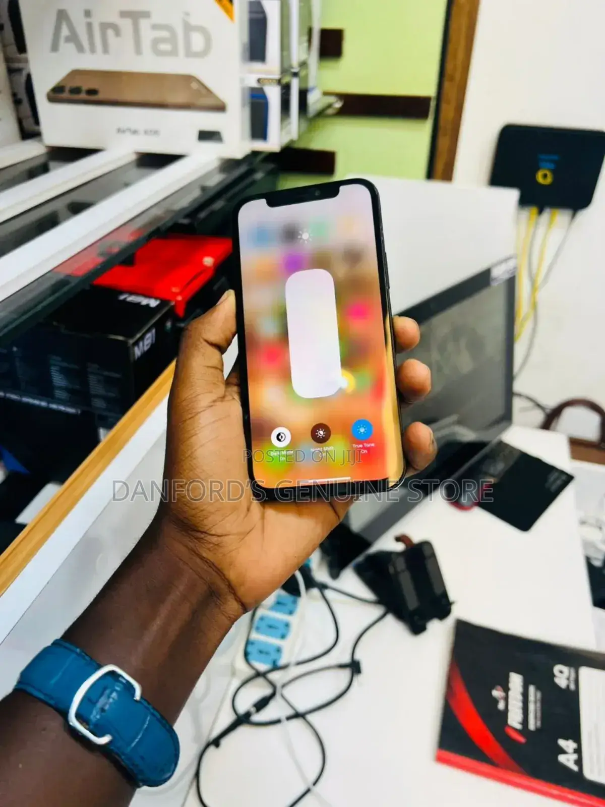 Apple iPhone 11 64 GB Black