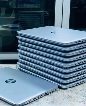 Laptop HP EliteBook 820 G3 8GB Intel Core I3 HDD 500GB