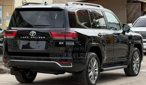 New Toyota Land Cruiser 2023 Black