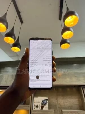 Photo - Samsung Galaxy S9 64 GB Black