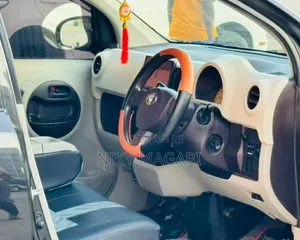 Toyota Passo 2009 Black