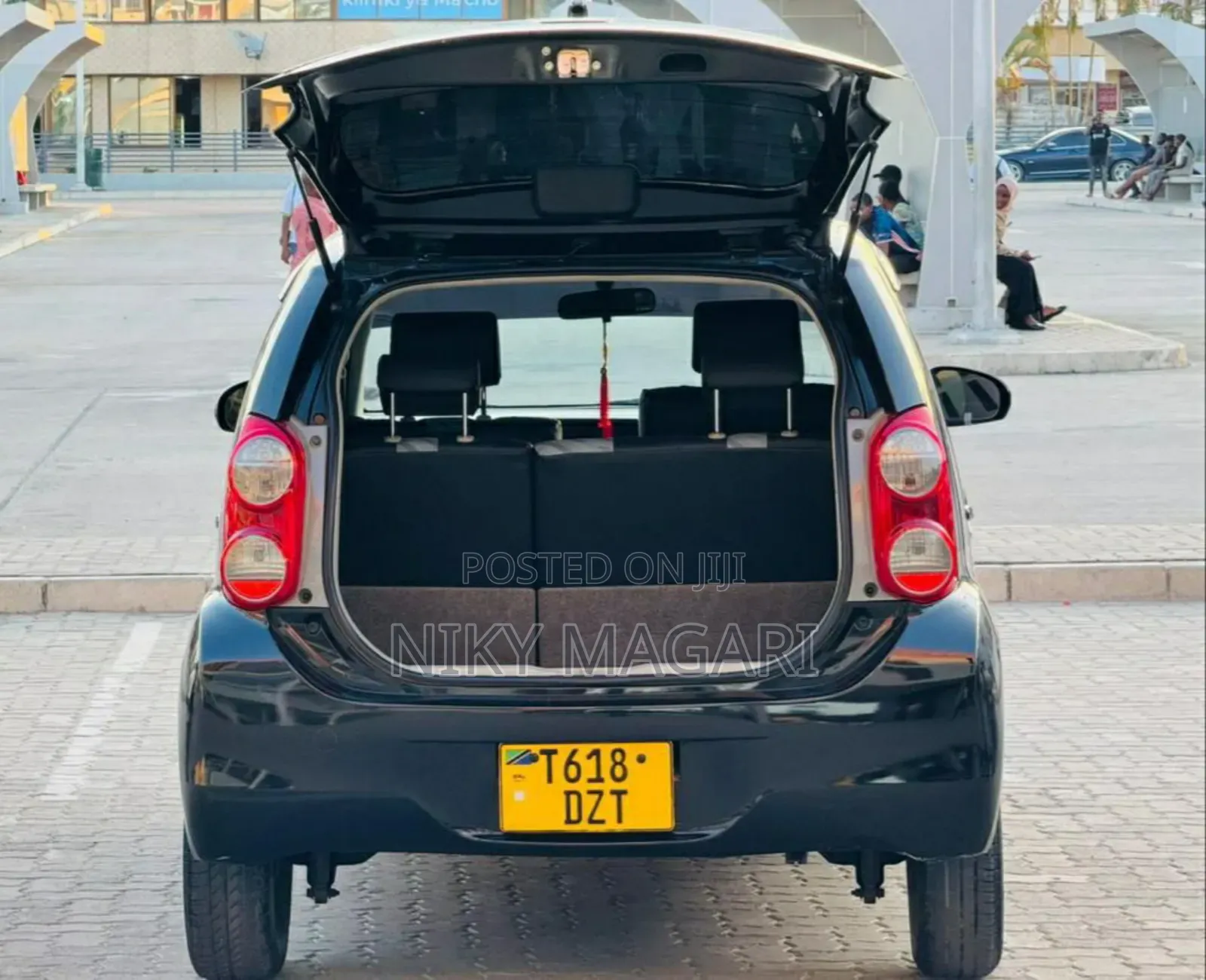 Toyota Passo 2009 Black