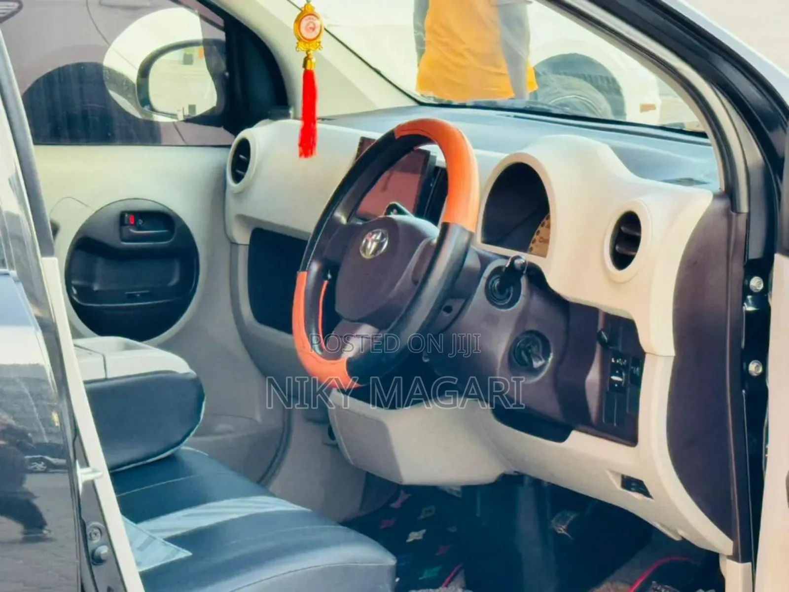 Toyota Passo 2009 Black