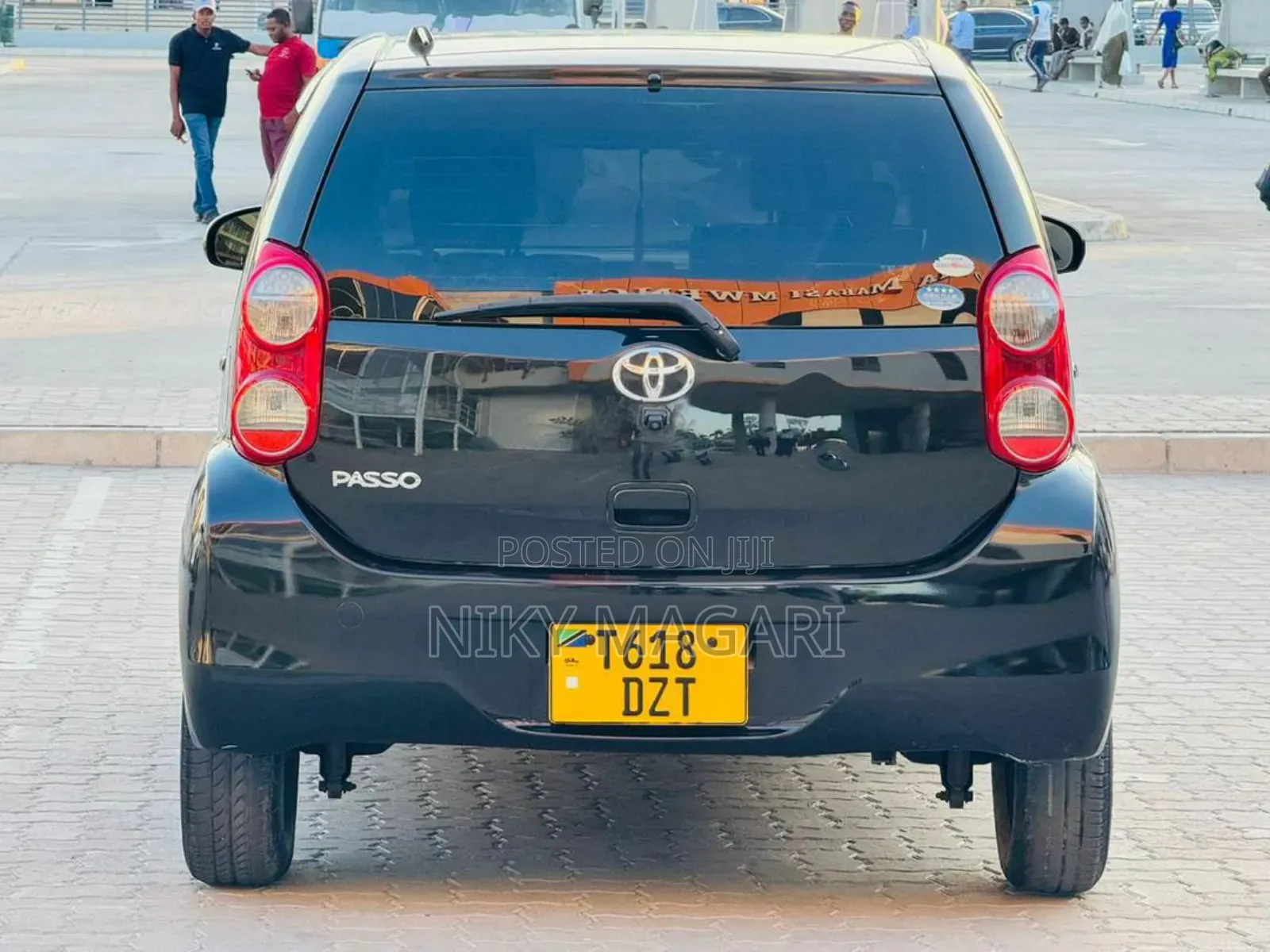 Toyota Passo 2009 Black