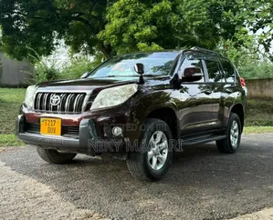 Toyota Land Cruiser Prado 2010 Burgundy