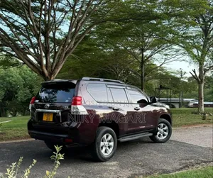 Toyota Land Cruiser Prado 2010 Burgundy
