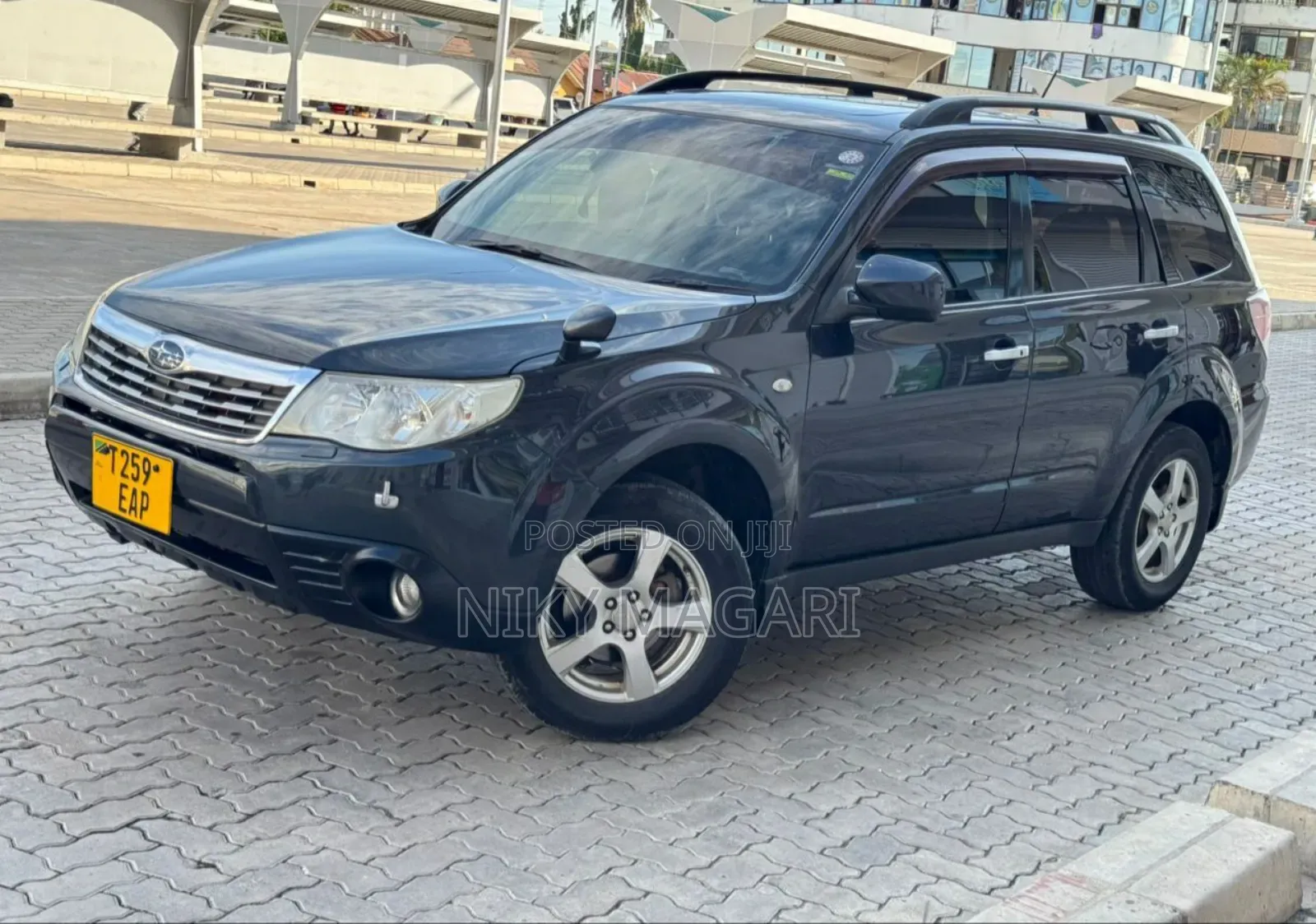 Subaru Forester 2010 Black