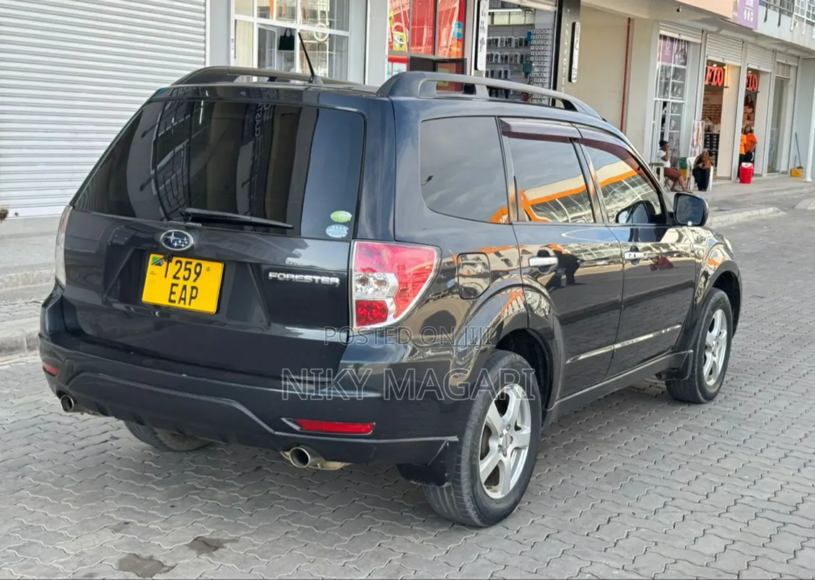 Subaru Forester 2010 Black