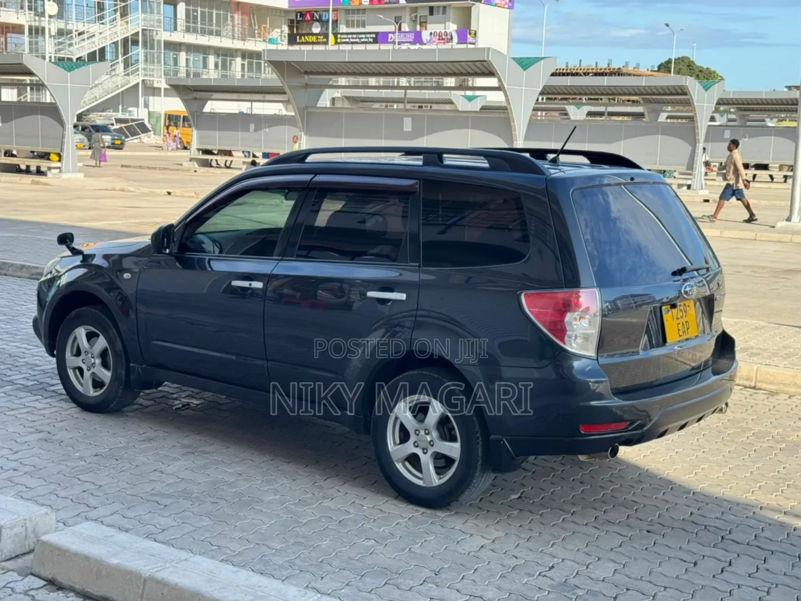 Subaru Forester 2010 Black